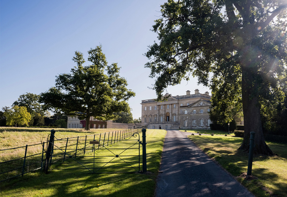 Beautiful stately home for wedding hire